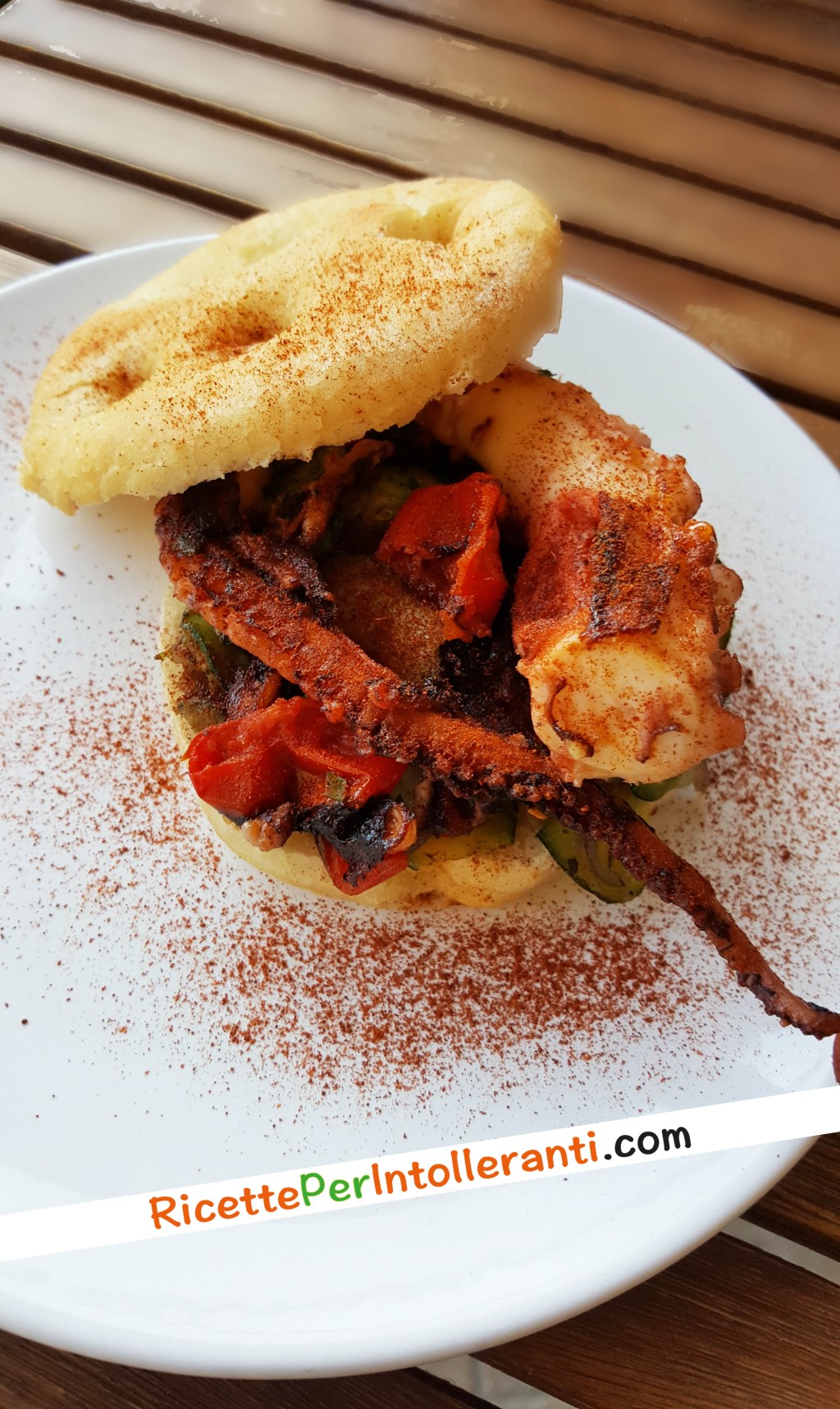 BURGER DI POLPO, ZUCCHINE E&nbsp;OLIVE