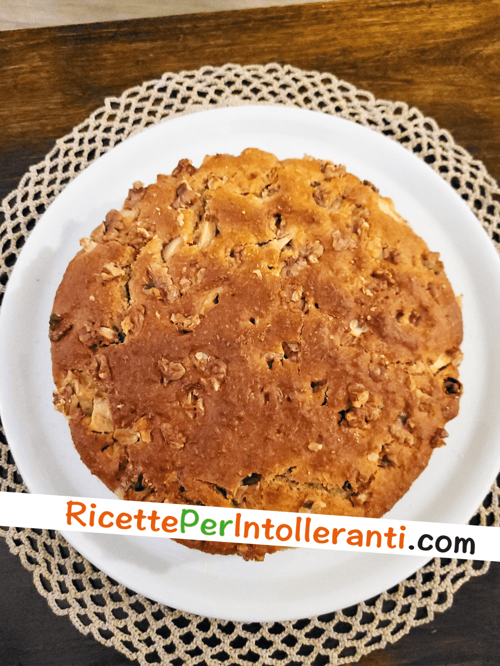 TORTA MELE E NOCI CON&nbsp;SORPRESA